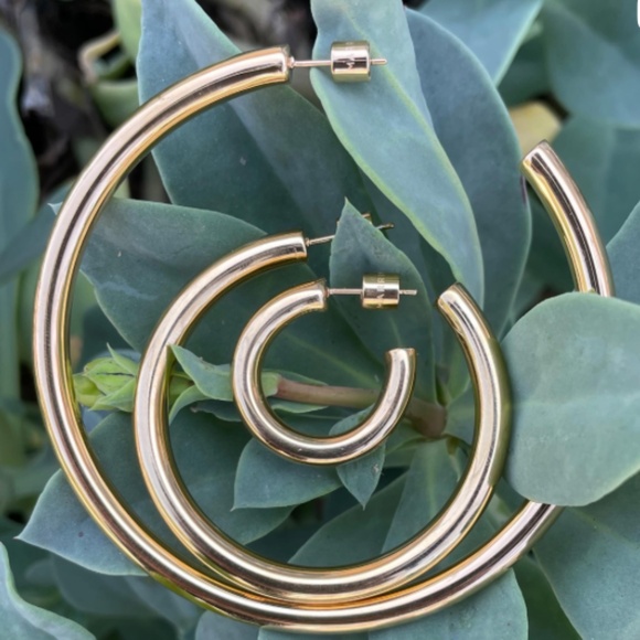 Marrin Costello 3" Michaela Gold Hoops - Picture 2 of 8